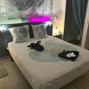 https://villa-chambre-double-dans.fr-provencehotel.com
