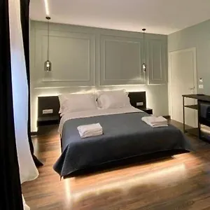 https://central-rooms-pazari.albaniahotels.net